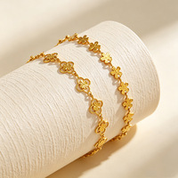 Bracelet en acier inoxydable à motif ajouré, tendance et polyvalent, en acier titane inaltérable, motif floral – Meilleure vente
