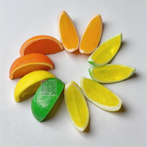 Tranche <span class=keywords><strong>de</strong></span> fruits décorative réaliste en plastique <span class=keywords><strong>de</strong></span> coin <span class=keywords><strong>de</strong></span> citron pour bricolage artisanat décoration <span class=keywords><strong>de</strong></span> <span class=keywords><strong>la</strong></span> maison et fournitures <span class=keywords><strong>de</strong></span> fête - Product Image 1