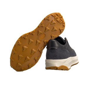 Giày nam kiểu cổ điển Châu Âu Quảng Châu đế dày thủ công da bò thật lớp trên cùng màu đen buộc dây thời trang mùa đông - Product Image 5