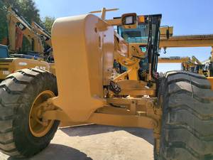 รถเกรดเดอร์มือสอง Caterpillar 140G รุ่นคลาสสิค ปี 2024 ราคาถูก ใช้งาน 2000 ชั่วโมง น้ำหนัก 14000 กก. พร้อมวิดีโอตรวจสอบเพื่อรายงานสถานะ พร้อมใช้งาน - Product Image 4