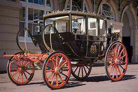 Carruaje Cubierto con Caballos para Bodas Reales - Transporte de Lujo para Eventos, Profesional, Moderno, Clásico, de Acero y Madera, Tamaño Personalizable - Product Image 6