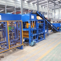 Ligne de fabrication de blocs hydrauliques automatiques QT4-15 |   Ciment, cendres volantes, scories |   Blocs creux, briques, pavés emboîtables, bordures |   Facile
