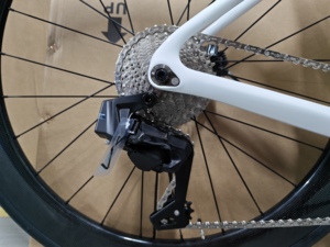 Vélo de course sur route en carbone CYCLONE-3rd 3K, 700c, 2*12 vitesses, jeu de roues en fibre de carbone EDS, CYCLONE-3rd(3K ED) WheelTop 2*12S, 60H Carbon R - Product Image 4