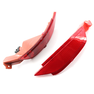 Luce Riflettente <span class=keywords><strong>Posteriore</strong></span> Sinistra e Destra per <span class=keywords><strong>Paraurti</strong></span>, Luce Retronebbia per <span class=keywords><strong>Ford</strong></span> <span class=keywords><strong>Fiesta</strong></span> 09-15 con Lampadina 8A61-15K273-AB 8A61-15500-AB - Product Image 4