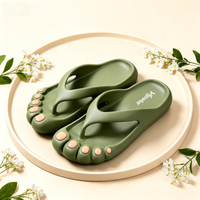 Tongs 2026 à succès en forme de grande patte, avec soutien de la voûte plantaire, légères, imperméables et respirantes pour salle de bain, douche, plage et piscine