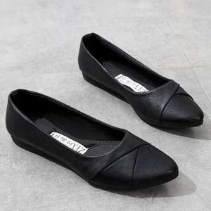 <span class=keywords><strong>Scarpe</strong></span> singole <span class=keywords><strong>da</strong></span> <span class=keywords><strong>donna</strong></span> con fondo morbido nero <span class=keywords><strong>da</strong></span> <span class=keywords><strong>donna</strong></span> <span class=keywords><strong>comode</strong></span> <span class=keywords><strong>scarpe</strong></span> basse a bocca superficiale <span class=keywords><strong>scarpe</strong></span> <span class=keywords><strong>da</strong></span> <span class=keywords><strong>lavoro</strong></span> professionali in pelle - Product Image 4