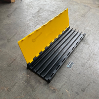 Rampe de protection industrielle pour câbles à 5 canaux en TPU antidérapant pour la construction de voies d'accès et les concerts