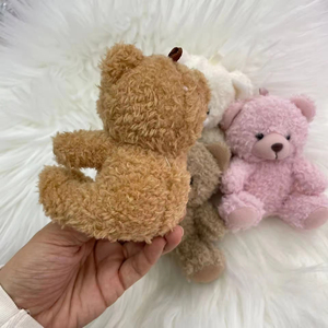 Llavero de peluche de oso de peluche súper suave personalizado pequeño con relleno de algodón PP y forro de malla lavada para cumpleaños - Product Image 3