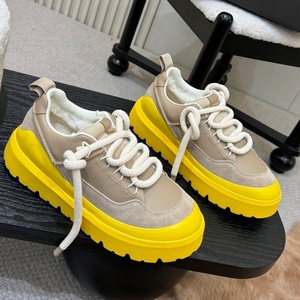 Botas de Nieve de Diseño para Mujer, Marca Uggs, Térmicas, Otoño/Invierno, Antideslizantes, Cálidas, de Lujo, con Tacón Alto, Color Nude, Personalizadas - Product Image 3