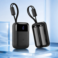 Batterie externe 10000mAh 22.5W à charge rapide avec cellules 21700 remplaçables, câble intégré, chargeur portable