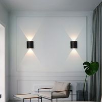 Applique murale à LED rectangulaire moderne avec base en ABS Éclairage de marches d'escalier intérieur et extérieur élégant