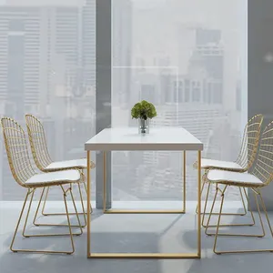 Aço inoxidável dourado perna mármore quadrado superior redondo casa morden móveis mesa de aço inoxidável e cadeiras no refeitório