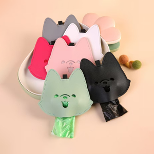 Dispensador de Bolsas para Excremento de Perro, Estilo Coreano, Diseño de Dibujos Animados, Cuero PU, Logotipo Personalizado, Portátil, Colgante, Promocional para Mascotas - Product Image 1