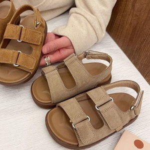 Nuovi <span class=keywords><strong>Sandali</strong></span> <span class=keywords><strong>Estivi</strong></span> Coreani 2025 per Bambini <span class=keywords><strong>e</strong></span> Bambine, <span class=keywords><strong>Scarpe</strong></span> Casual con Suola Morbida <span class=keywords><strong>e</strong></span> Punta Aperta, Chiusura Slip-On per Uso in Spiaggia - Product Image 2