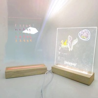 Base de veilleuse LED 3D de taille personnalisée avec fonction de commutation DIY Panneau mural et boîtes en bois de hêtre et caoutchouc pour la décoration intérieure