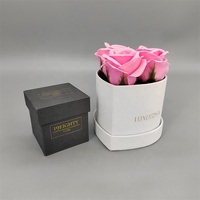 Boîtes d'emballage cadeau de mariage en carton recyclé personnalisées OEM, forme carrée et en forme de cœur, pour fleurs