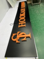 Lettres 3D personnalisées en aluminium orange avec éclairage LED, signalétique moderne pour la publicité extérieure