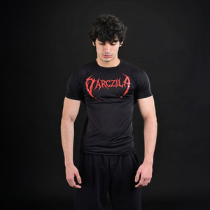 Ensemble de survêtement de yoga personnalisé pour homme, coupe ajustée, avec logo rouge sportif gothique sur le devant, col rond, séchage rapide, coupe régulière, en Spandex/Polyester - Product Image 1