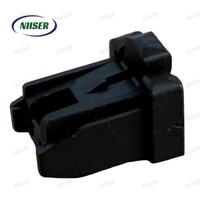 Boîtier en plastique LCP noir sans halogène de remplacement DF51K-2S-2C(800) avec prise à sertir 2P à verrouillage central pour applications automobiles et industrielles