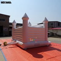 Grande structure gonflable blanche de 13x13 pieds pour mariage, château gonflable pour adultes et enfants, divertissement de mariage