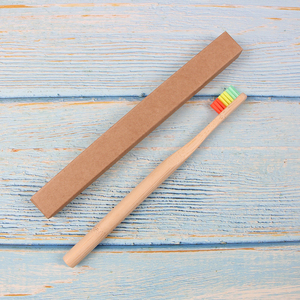 Brosse à <span class=keywords><strong>dents</strong></span> en bambou avec manche antidérapant, poils moyens arc-en-ciel, logo personnalisé, manche coloré - Product Image 5