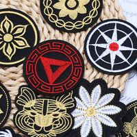 Patch brodé en chenille de qualité supérieure, badge de mode thermocollant pour vêtements, vestes, sweats à capuche, chapeaux, patch logo personnalisé