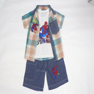 2023キッズ服スパイダーマンハワイアンスタイルボーイズカジュアルベストチェック柄シャツデニムショーツ子供用純綿スリーピーススーツ - Product Image 2