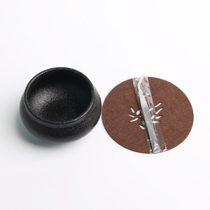 Bruciatore d'Incenso in Ceramica per Aromaterapia e Uso Religioso, Lanterna Decorativa in Stile Europeo per Tavola da Pranzo, Legno Sacro Rosso Tibetano - Product Image 2