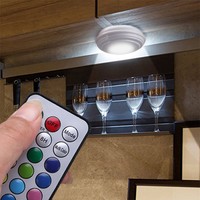 Lampes murales d'intérieur intelligentes sans fil Lampe de presse Télécommande Vacances Ambiance colorée Éclairage Couloir Armoire Veilleuse