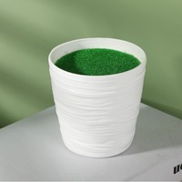 Plante verte simulée dans un pot de fleurs en plastique Flocage de mousse Pot de bureau décoratif en boîte Flower Ware