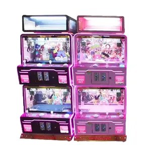 Net red trinkets new four-person boutique doll electromechanical play city grab candy gifts children's mini clip doll machine