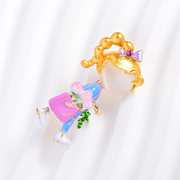 Bros Pin Gadis Kartun Desain Baru Yuanlong, Aksesoris Pakaian Bunga Dada Enamel Serbaguna, Mode Kelas Atas