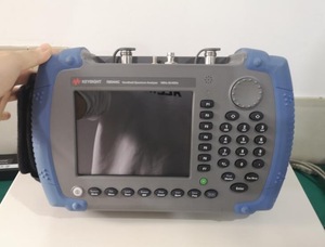 Analizador de Espectro Portátil Keysight N9344C de 20 GHz, Descontinuado como Instrumento de Prueba - Product Image 4