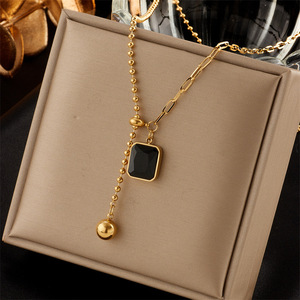 Korean Style Minimalist Gold Necklace With Black Square Stone Asymmetrical Chain Party Jewelry - Product Image 1