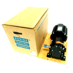 NOUVEAU MOTEUR À ENGRENAGES 48R5BECI-5H 24:1 115V 1/6HP 69800460A 48R5BECI5H - Product Image 1