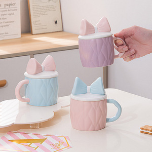 Offre Spéciale – Mignonne Tasse 3D en Forme de Nœud, Adorable Mug 3D Personnalisé de 370 ml (12 oz), Tasses à Café Amusantes, Tasse à Café Unique, Tasse à Espresso en Céramique avec Couvercle - Product Image 5