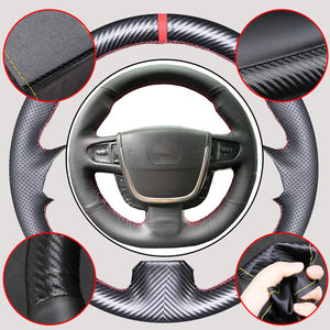 Housse de volant de voiture en fibre de carbone et cuir microfibre de style sportif pour Peugeot <span class=keywords><strong>508</strong></span> 2011-2018 & <span class=keywords><strong>508</strong></span> <span class=keywords><strong>SW</strong></span> 2011-2018 - Product Image 1