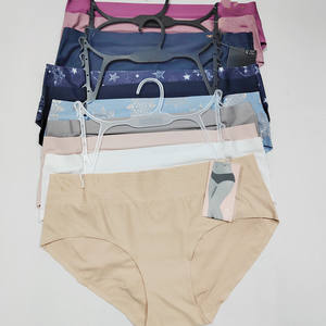 Calzones de Nailon de Estilos Variados, Ropa Interior de Seda de Hielo de una Pieza para Mujer, Transpirable, <span class=keywords><strong>Bragas</strong></span> sin Costuras - Product Image 3