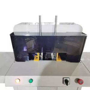 Machine de découpe électrique automatique de coins arrondis pour cartes PVC, double tête, robuste, grande capacité, prix usine, pour usine de papier - Product Image 4