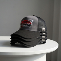 Gorras sin Estructura de Alta Calidad al por Mayor en Stock, Calidad G5 100%, Gorras Trucker de 5 Paneles con Visera de Gamuza y Estampado de Enlace