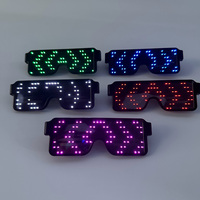 Verres rechargeables de message de l'affichage LED de défilement par USB en gros d'usine pour la partie de boîte de nuit