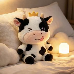 Divertido Peluche de Búfalo con Corona, Lindo Juguete de Peluche de <span class=keywords><strong>Vaca</strong></span>, Regalo de Peluche para Máquina de Garra de Arcade - Product Image 5