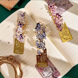 Marcapáginas de Metal Personalizados con Diseño Creativo Vintage, Flores y Hojas Doradas de Dibujos Animados, Serie Hueca Plateada, Impresión UV - Product Image 1