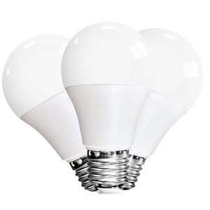 Nguồn nhà máy <span class=keywords><strong>E27</strong></span> vít cơ sở dẫn ba màu Dimmable Globe Bulb-Độ sáng cao và tiết kiệm năng lượng để sử dụng nhà - Product Image 1