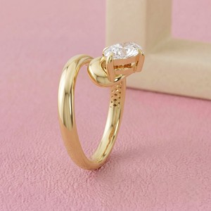 Anillo de Oro de 14K con Diamante Cultivado en Laboratorio, Corte Marquesa, Estilo Bypass, para Joyería Fina de Diseño Moderno y Lujoso - Product Image 3