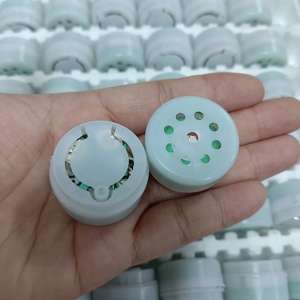 Bán Buôn Mini Lập Trình Âm Thanh IC Mô-đun Động Vật Âm Thanh Bằng Giọng Nói IC Chip Tùy Chỉnh Điện Tử Bằng Giọng Nói Hộp Với Kích Thước 2.95*1.9 Cm - Product Image 1