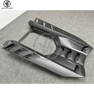 Capó de motor de fibra de carbono seca estilo Duke de alta calidad para Lamborghini Revuelto - Product Image 3