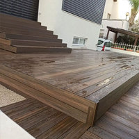 Planches de terrasse extérieures Conception sans couture Revêtement de sol technique Revêtement de terrasse en bois composite Revêtement de terrasse en bois composite