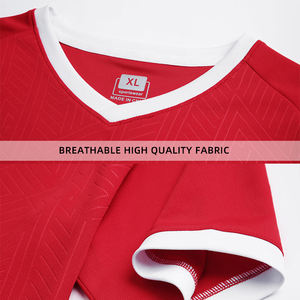 Fußball-Trainingskleidung Sportbekleidung-Sets Großhandel Atmungsaktives Gewebe Allround Maßgeschneiderte OEM Herren-Trikots 100% Polyester - Product Image 4