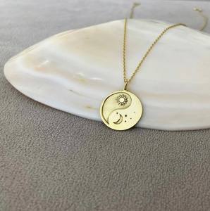 Collier Yin Yang en or massif 14K Collier soleil et lune Bijoux de yoga <span class=keywords><strong>Tai</strong></span> <span class=keywords><strong>Chi</strong></span> Collier de méditation nature pour femmes - Product Image 2
